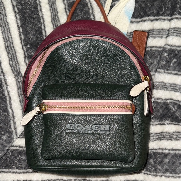 backpack purses coach COACH, Womens, Quilted Tabby Backpack, Black, One Size : Clothing, Shoes & Jewelry Crafted from premium natural grain leather Coach Hitch Backpack - Men's
